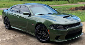 Meet your Posher, Carl